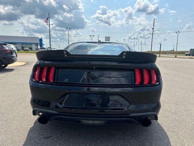 2019 Ford Mustang - $15,946