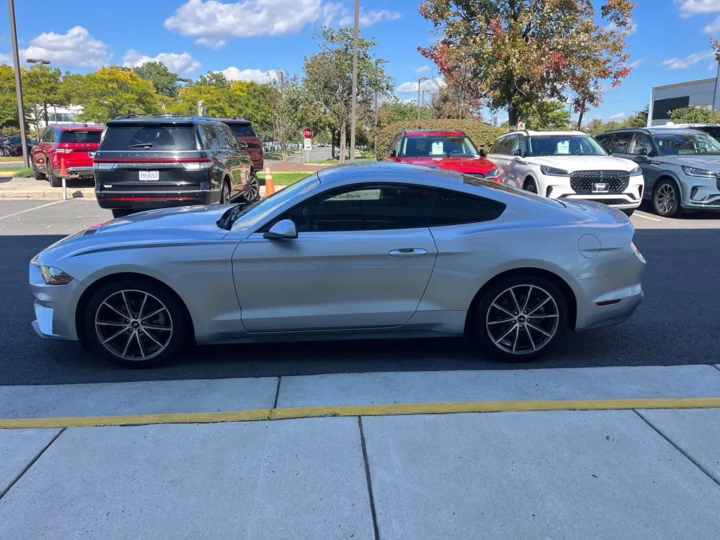 2019 Ford Mustang - $16,001