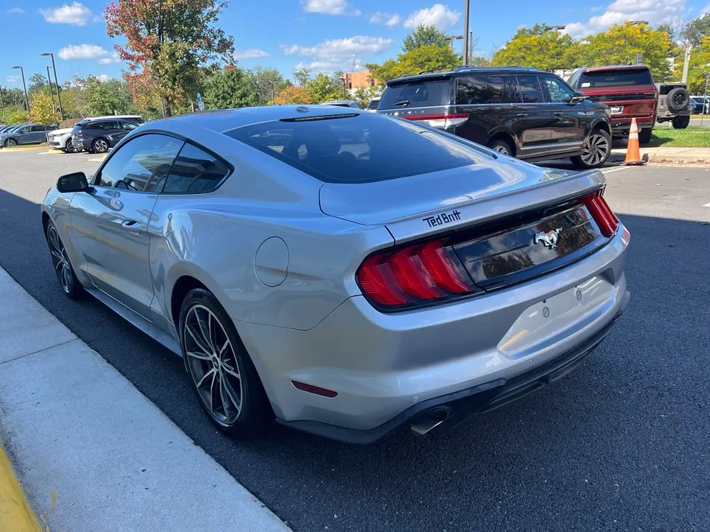2019 Ford Mustang - $16,001