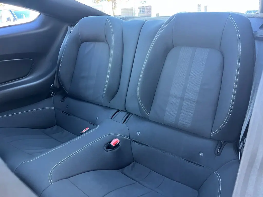 2019 Ford Mustang - $16,001
