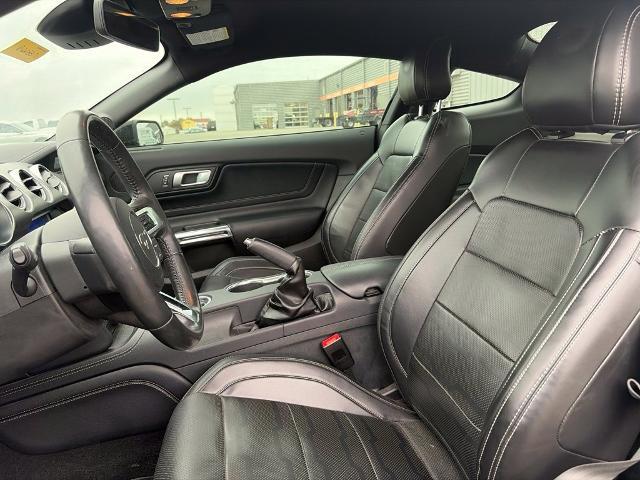 2019 Ford Mustang - $20,000