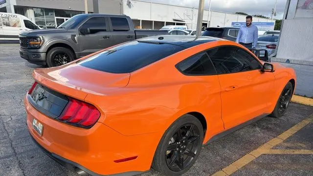 2020 Ford Mustang EcoBoost Premium