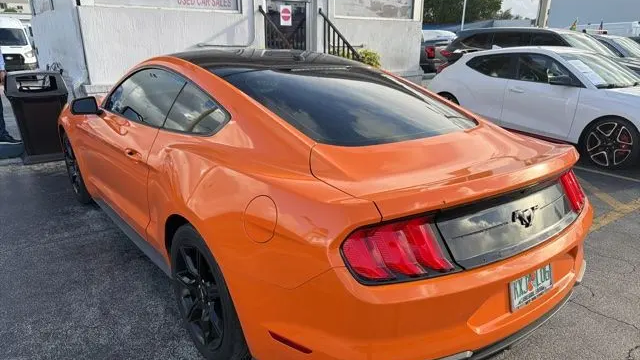 2020 Ford Mustang EcoBoost Premium