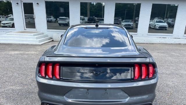 2022 Ford Mustang EcoBoost