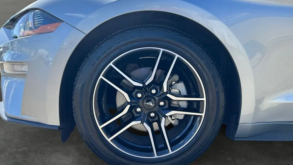 2023 Ford Mustang EcoBoost
