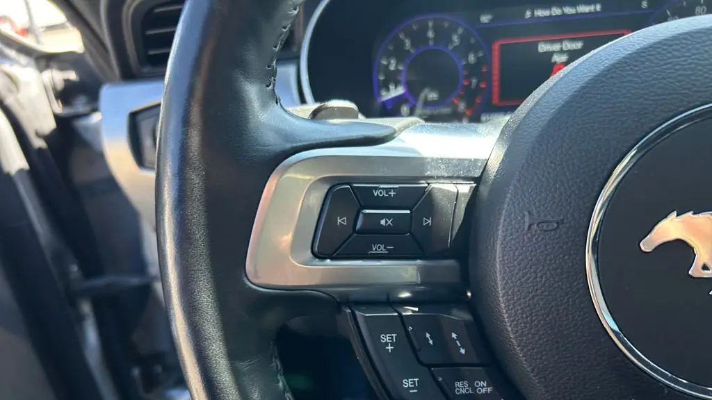 2023 Ford Mustang EcoBoost