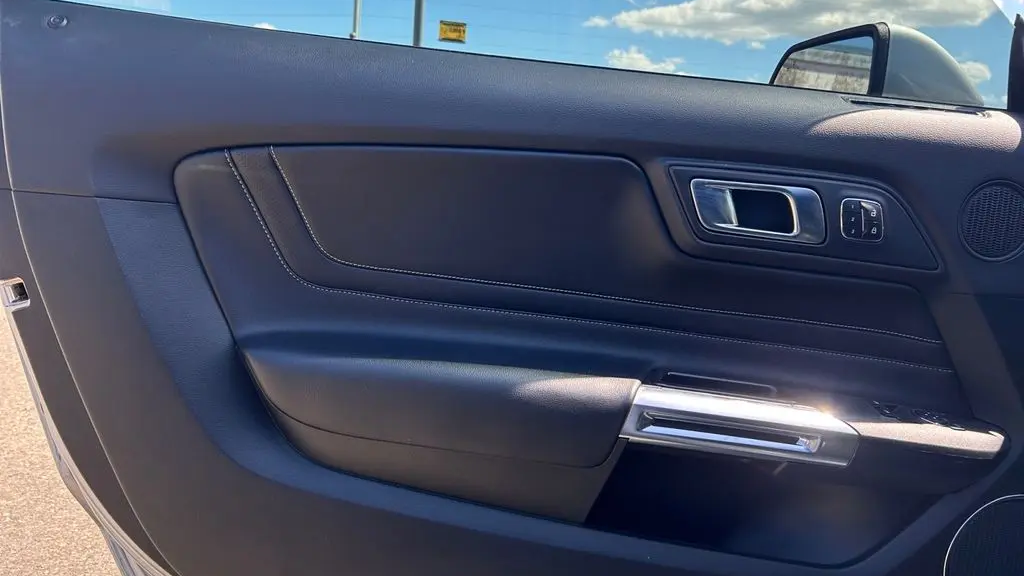 2023 Ford Mustang EcoBoost