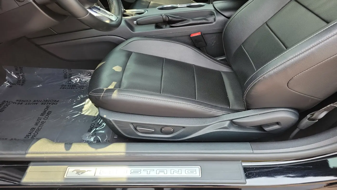 2023 Ford Mustang - $28,477