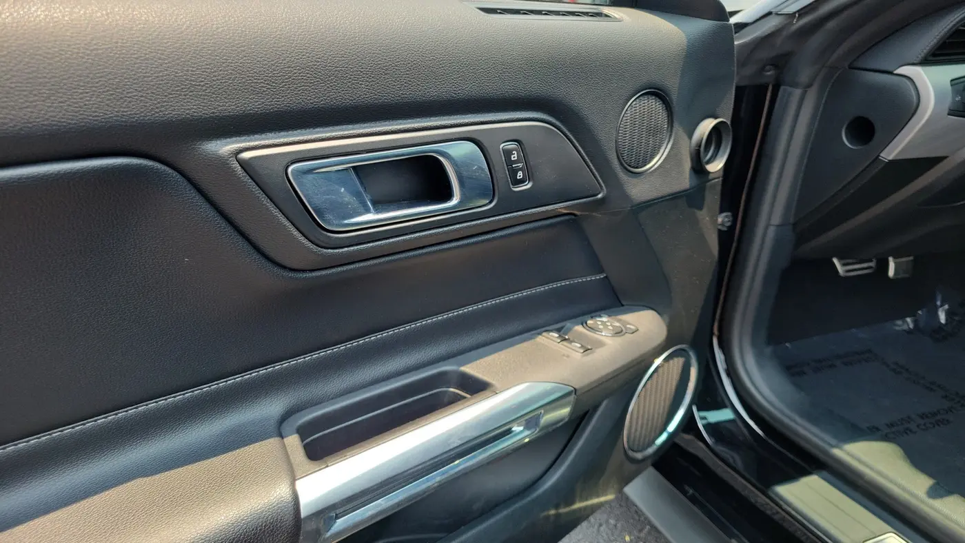 2023 Ford Mustang - $28,477