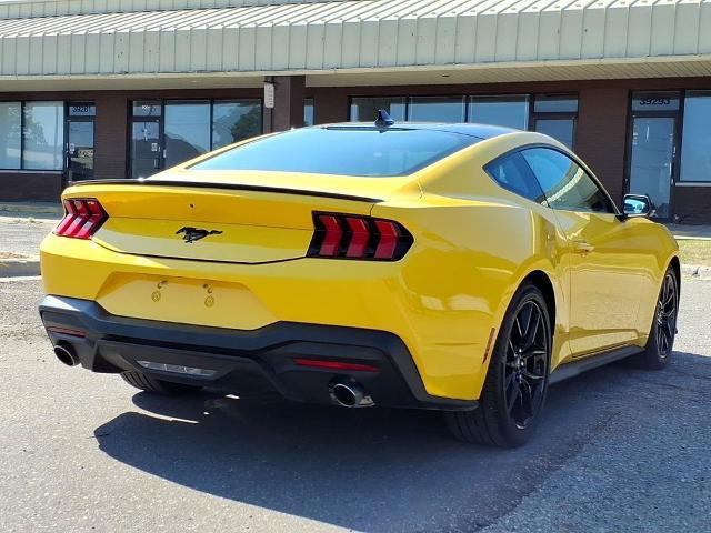 2024 Ford Mustang - $31,998