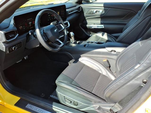 2024 Ford Mustang - $31,998