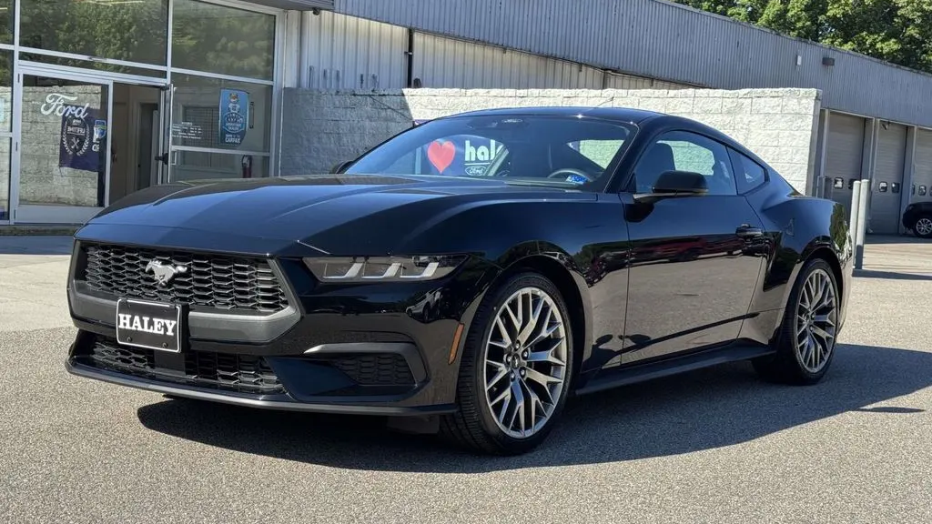 2024 Ford Mustang EcoBoost