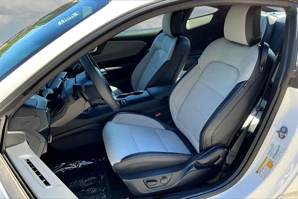 2024 Ford Mustang - $30,950