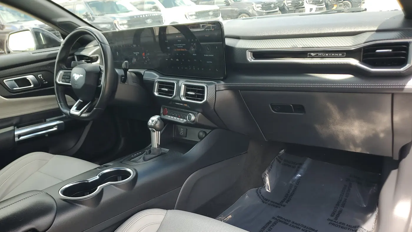2025 Ford Mustang EcoBoost