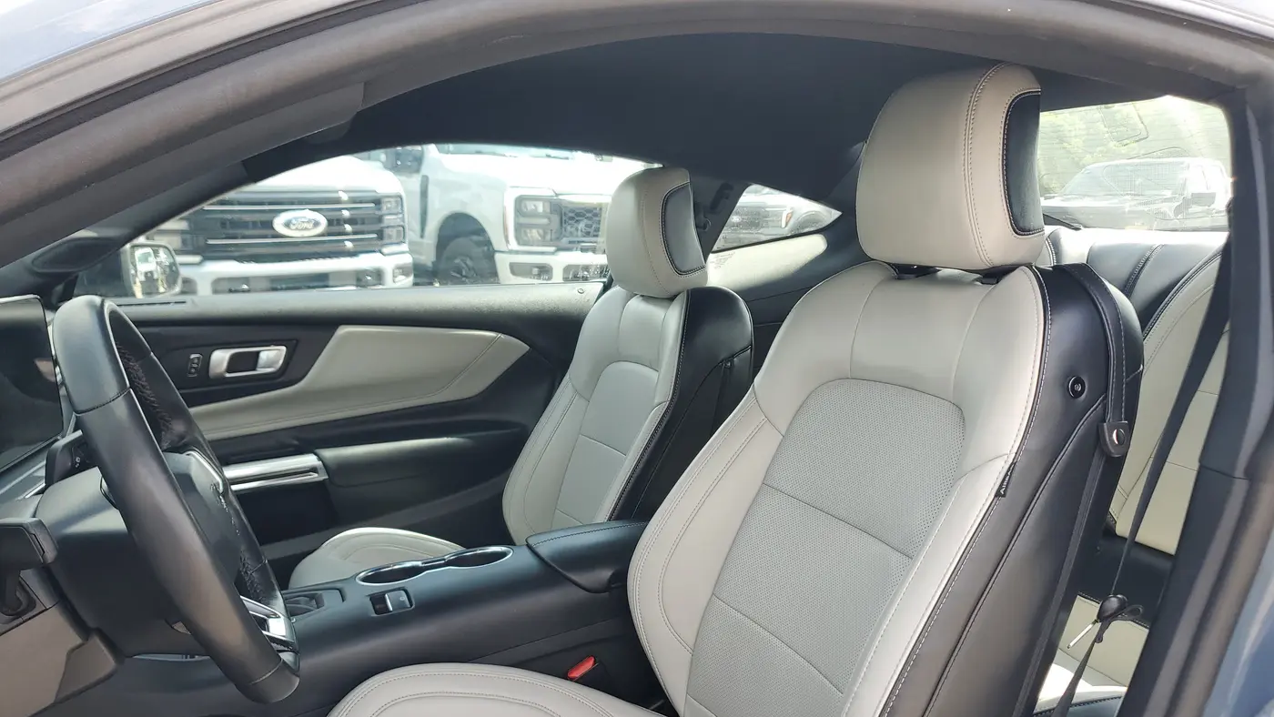 2025 Ford Mustang EcoBoost