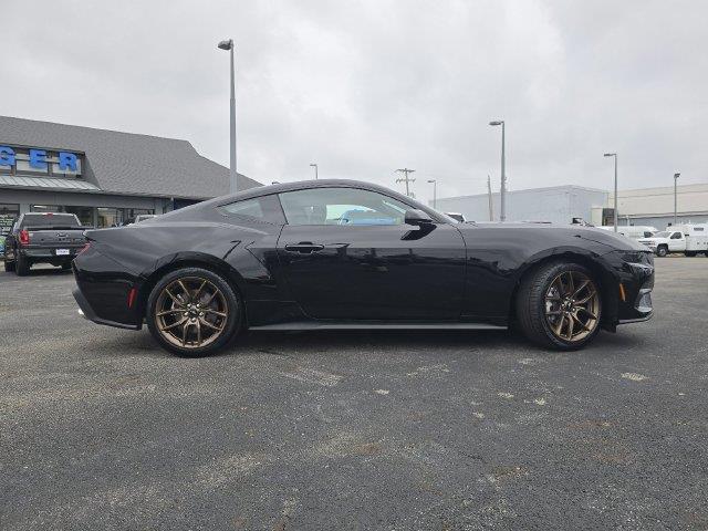 2026 Ford Mustang - $34,998