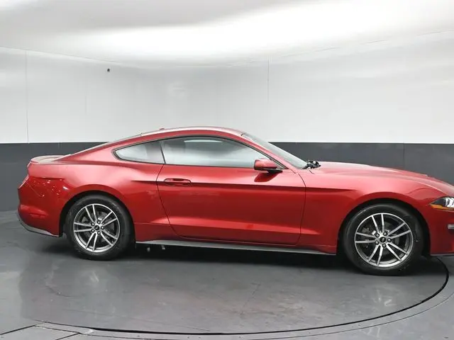 2020 Ford Mustang - $21,993
