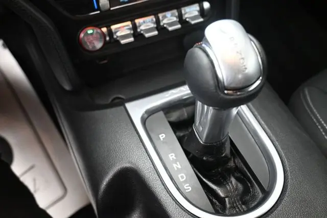 2020 Ford Mustang - $21,993