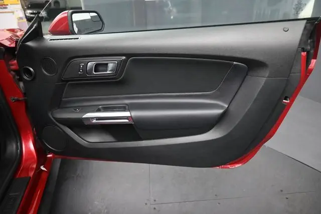 2020 Ford Mustang - $21,993