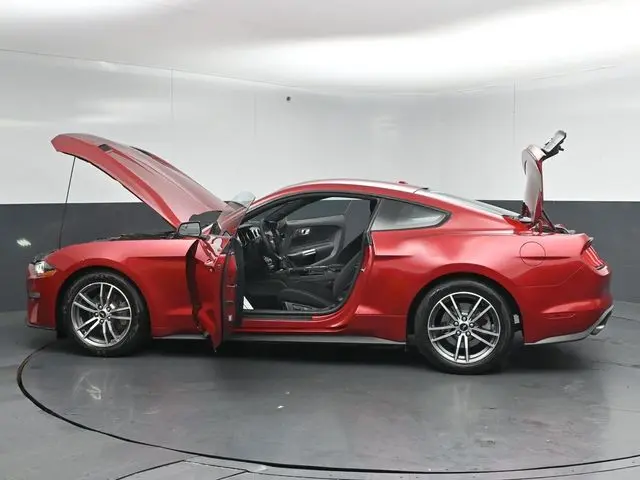 2020 Ford Mustang - $21,993