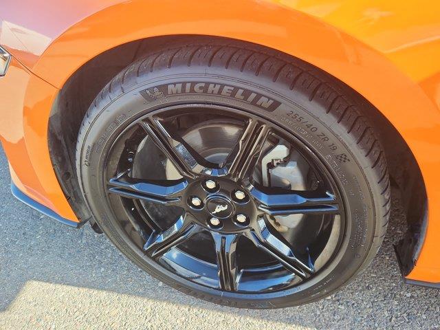 2020 Ford Mustang - $18,501