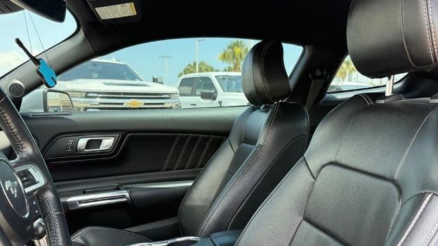 2021 Ford Mustang EcoBoost