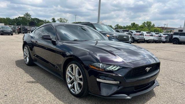 2022 Ford Mustang EcoBoost