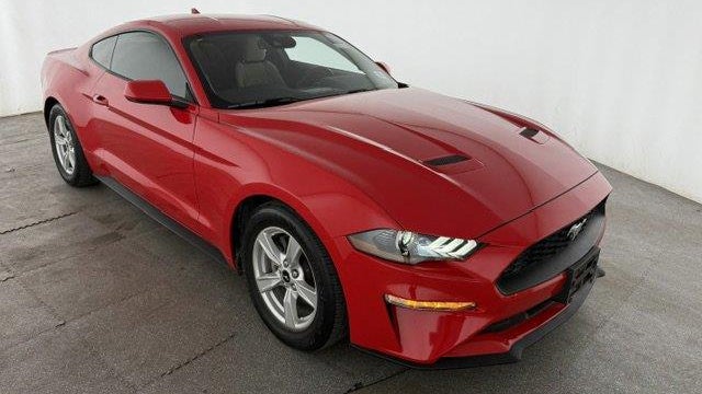 2022 Ford Mustang EcoBoost
