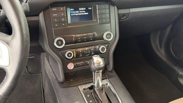 2022 Ford Mustang EcoBoost