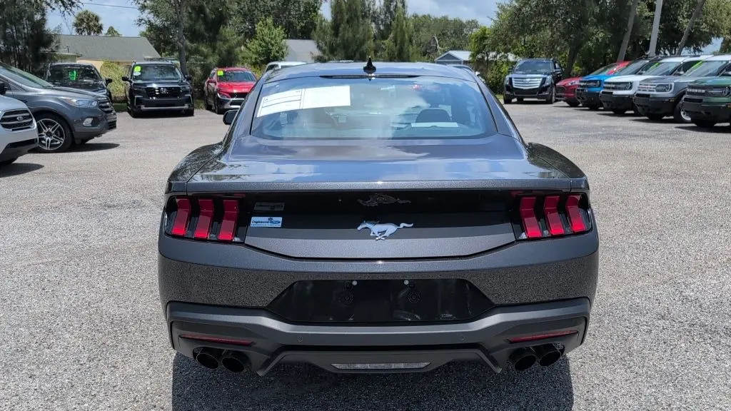 2024 Ford Mustang EcoBoost