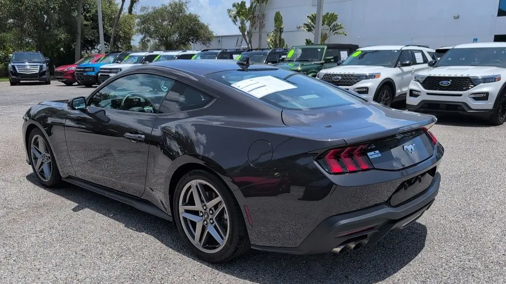 2024 Ford Mustang EcoBoost
