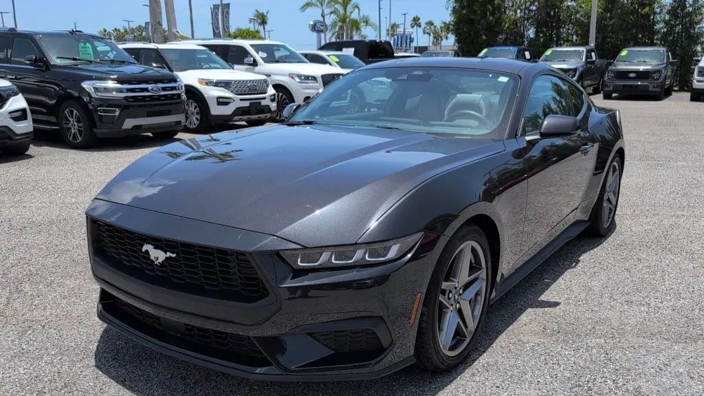 2024 Ford Mustang EcoBoost