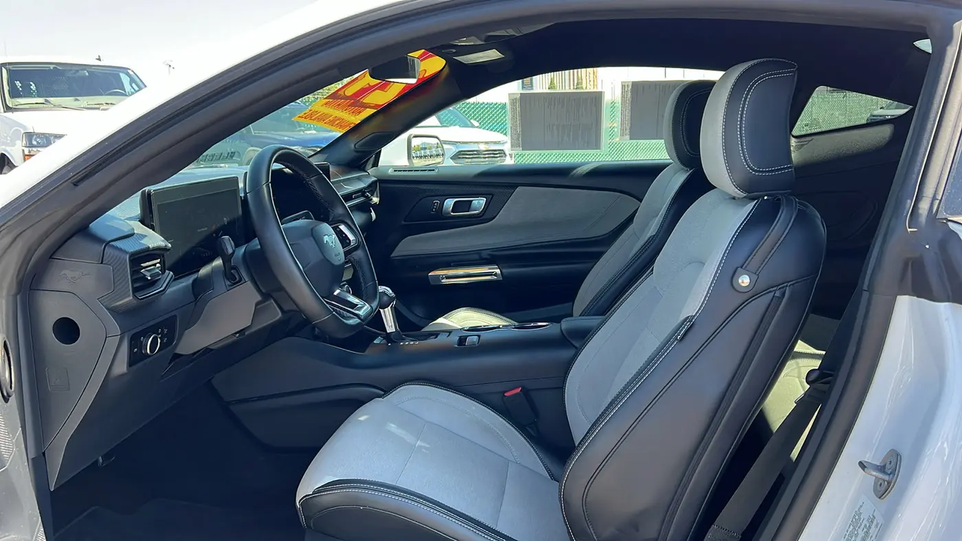 2024 Ford Mustang EcoBoost