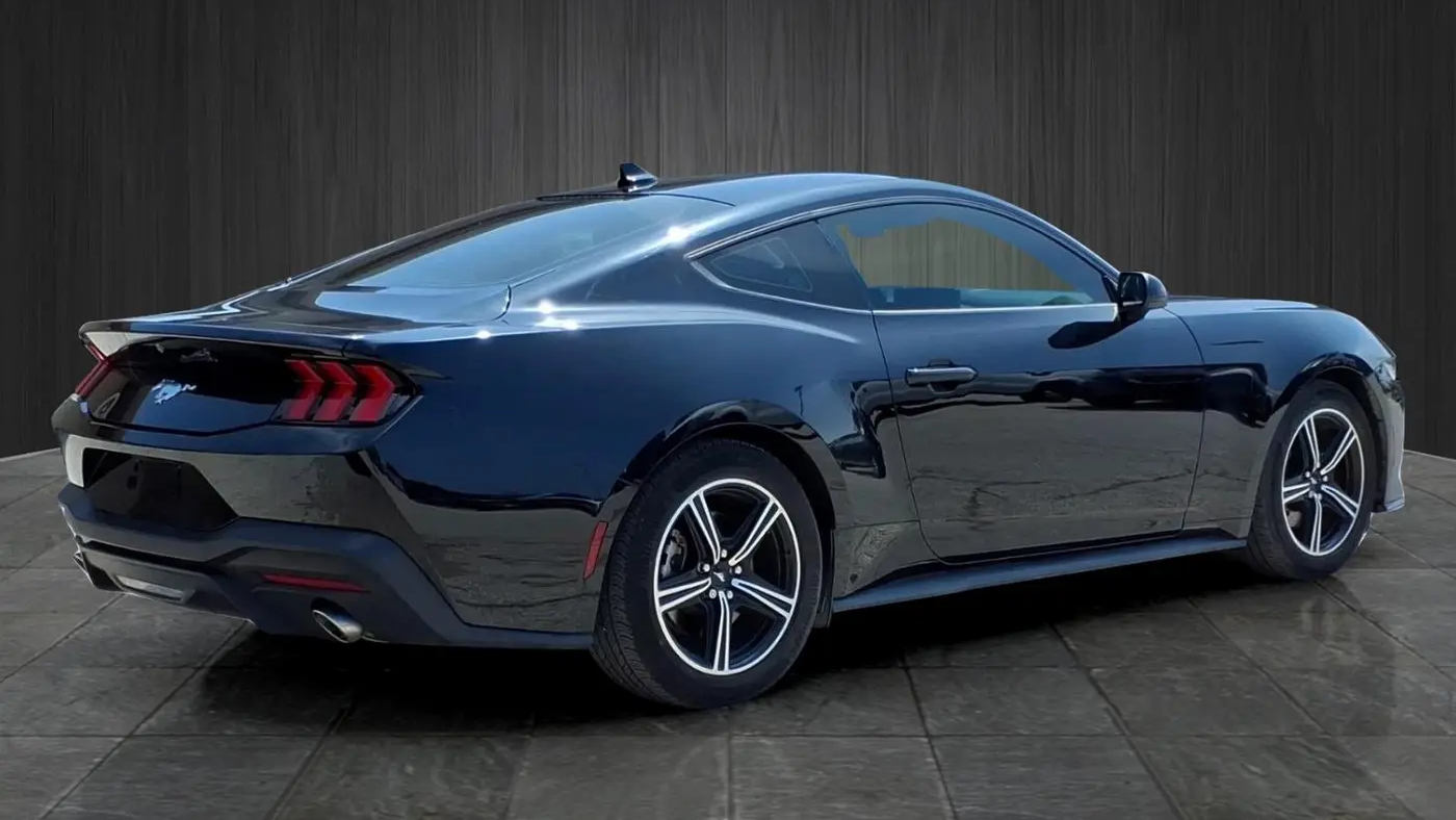 2024 Ford Mustang EcoBoost