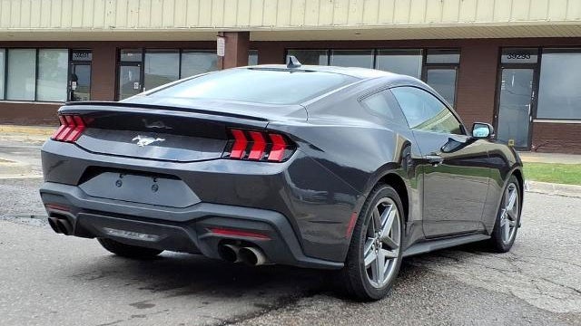 2024 Ford Mustang EcoBoost