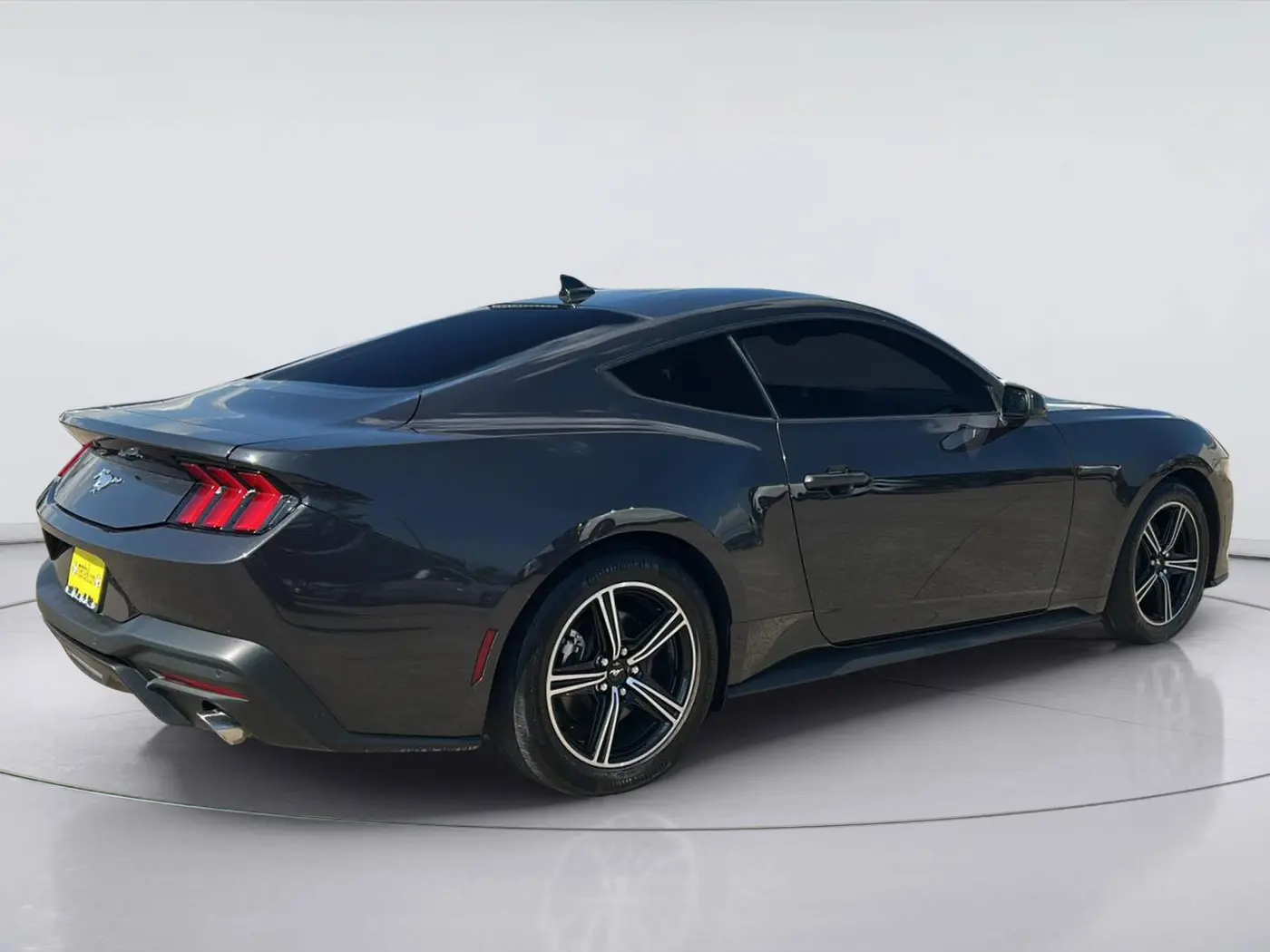2024 Ford Mustang - $30,925