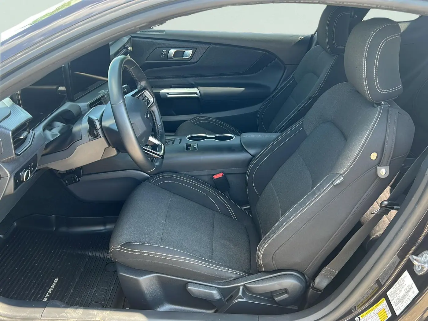 2024 Ford Mustang - $30,925
