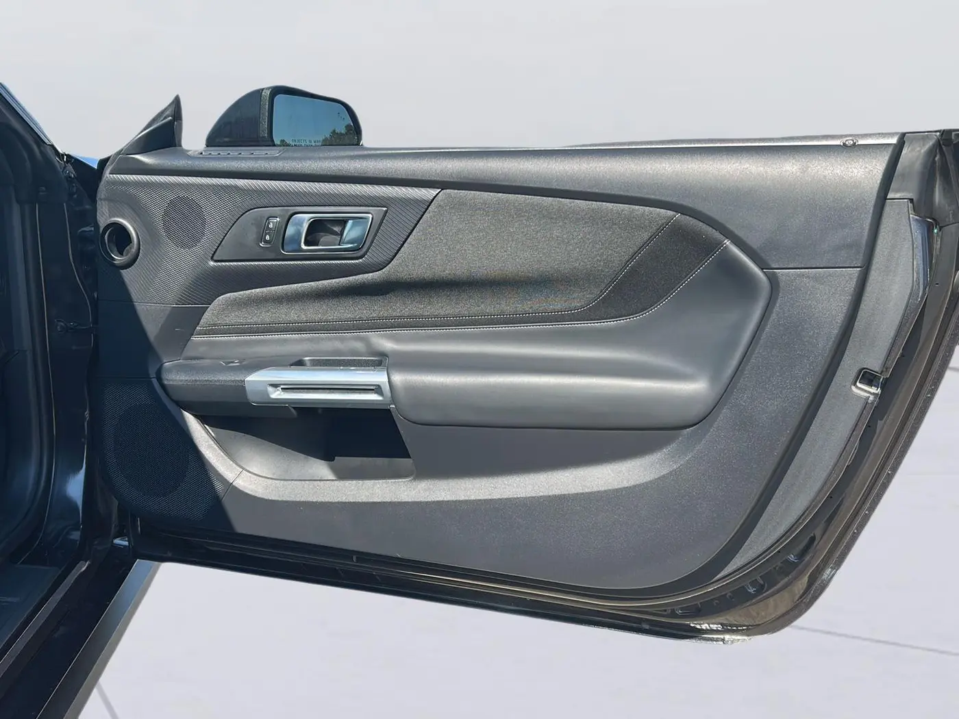 2024 Ford Mustang - $30,925