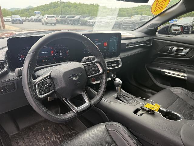 2025 Ford Mustang - $36,123