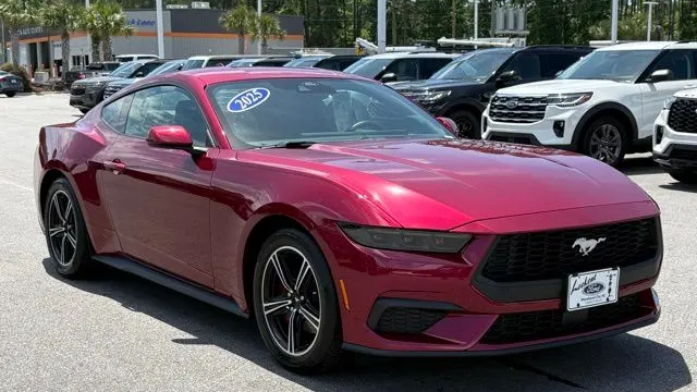 2025 Ford Mustang EcoBoost