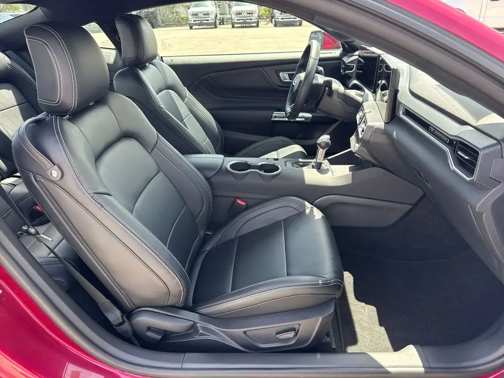 2026 Ford Mustang - $35,900