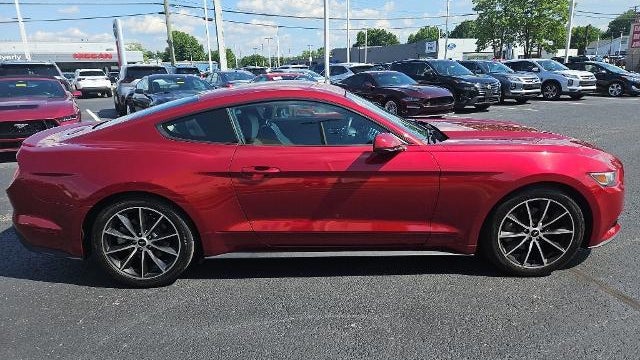 2017 Ford Mustang EcoBoost