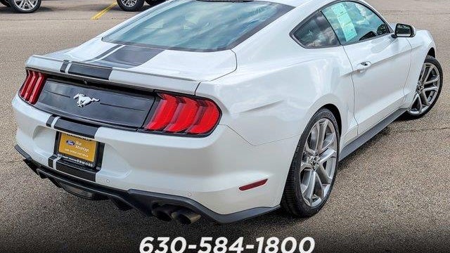 2021 Ford Mustang EcoBoost
