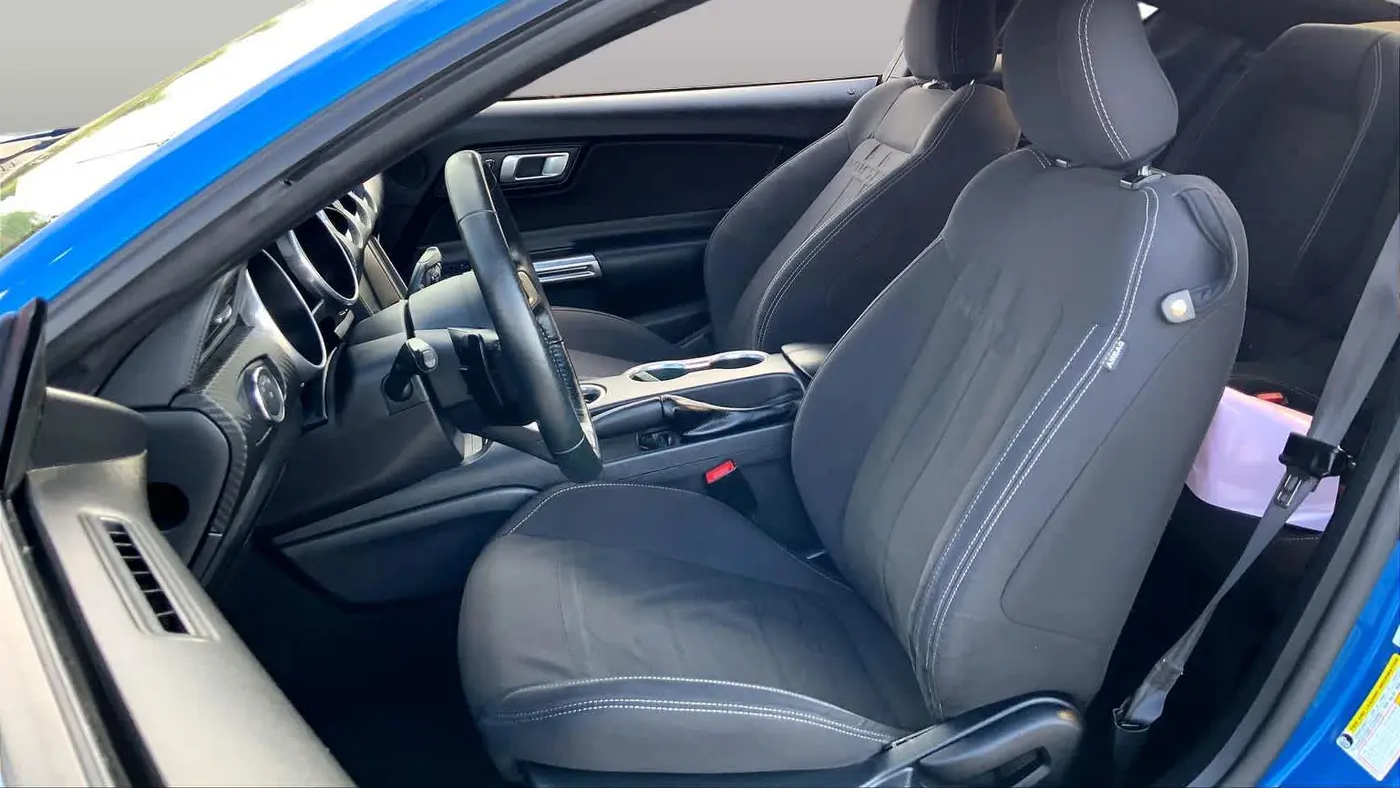 2021 Ford Mustang EcoBoost