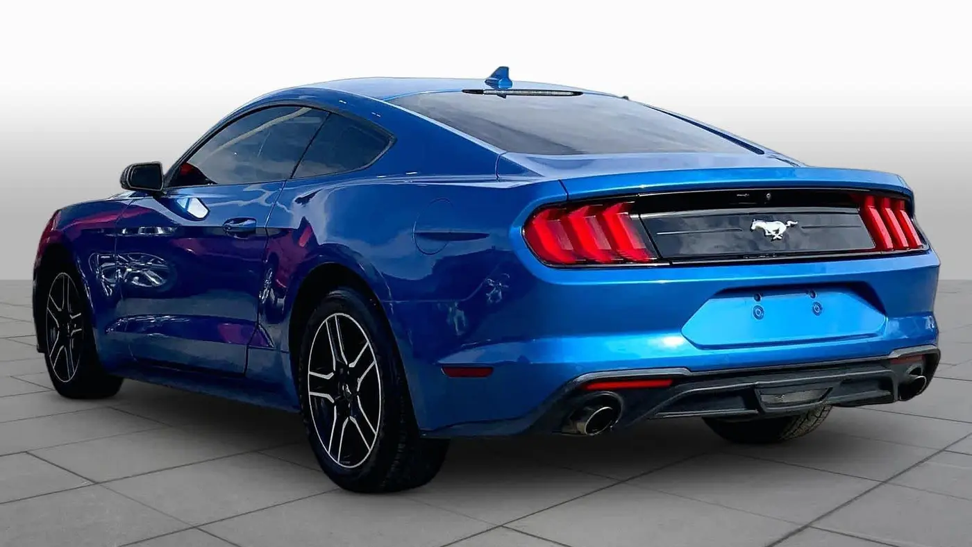 2021 Ford Mustang EcoBoost