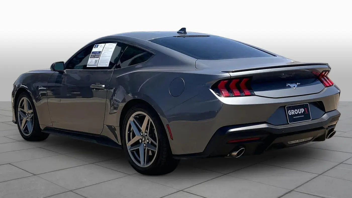 2024 Ford Mustang EcoBoost