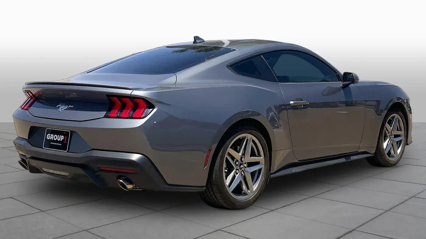 2024 Ford Mustang EcoBoost