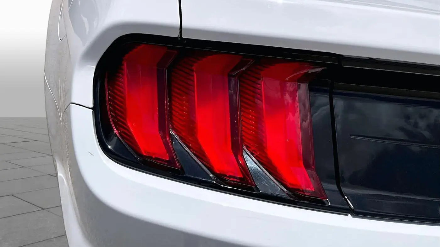 2020 Ford Mustang EcoBoost
