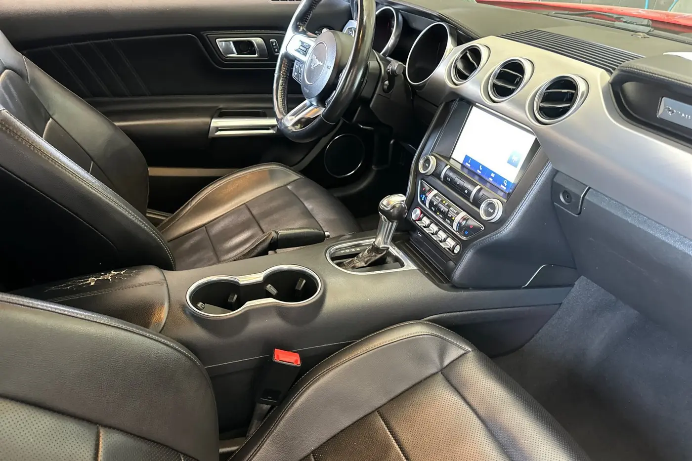 2021 Ford Mustang - $19,250