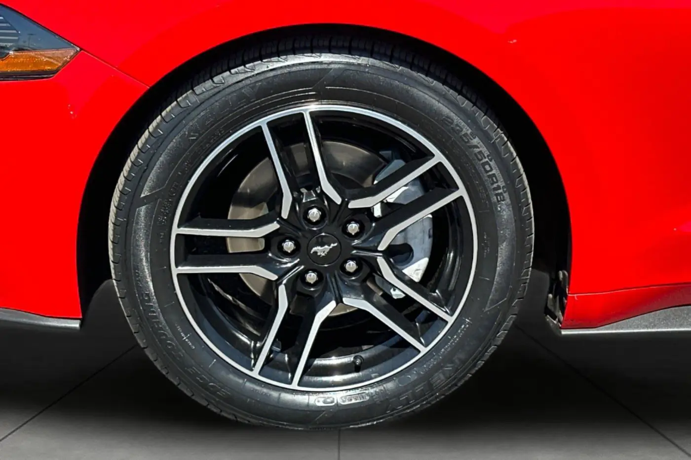 2021 Ford Mustang - $19,250